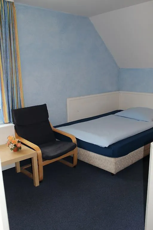Hotel Rosenhof Dusseldorf 2*,  Germany